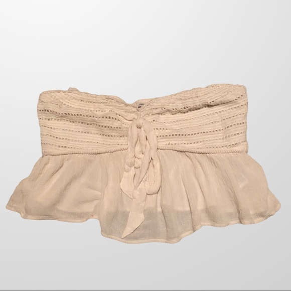 American Eagle Outfitters Tops - AMERICAN EAGLE / crochet top cropped tube top M